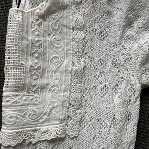 ZARA beautiful white top